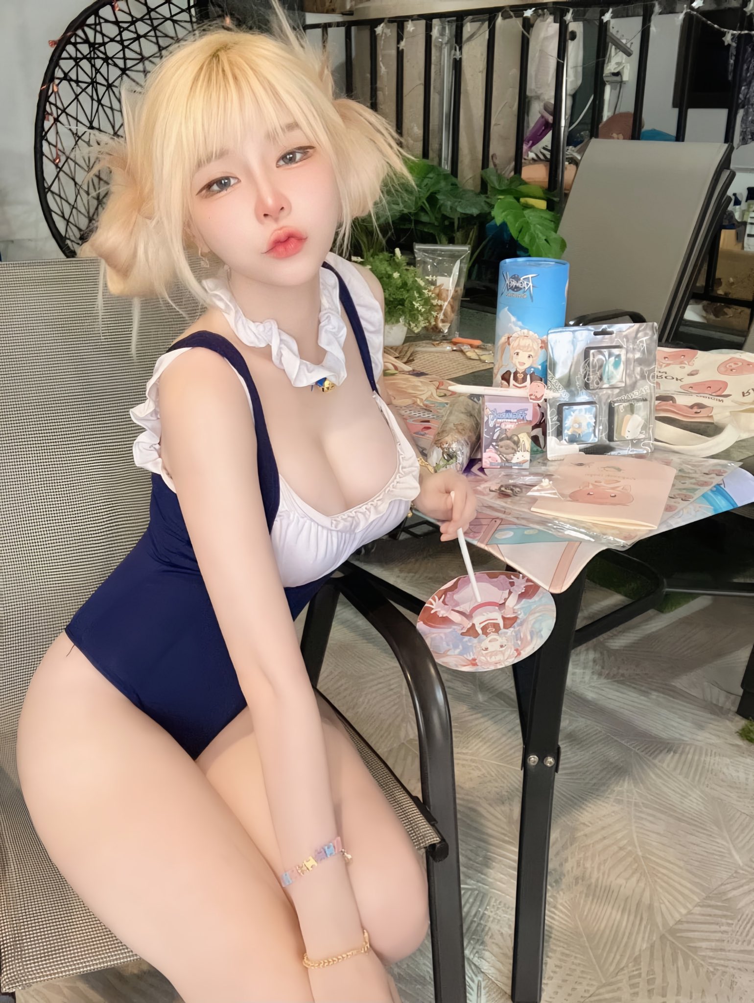 10