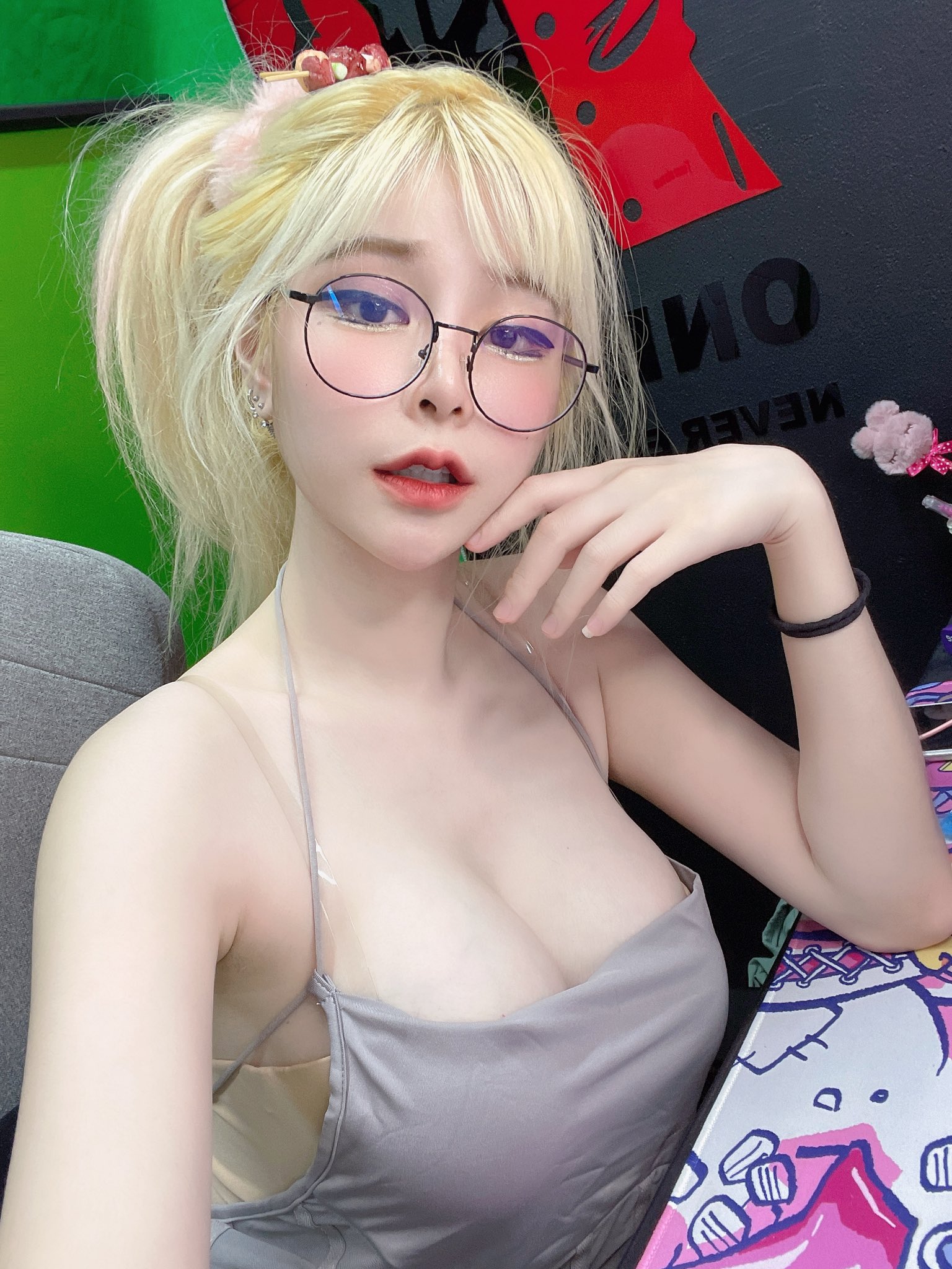 6