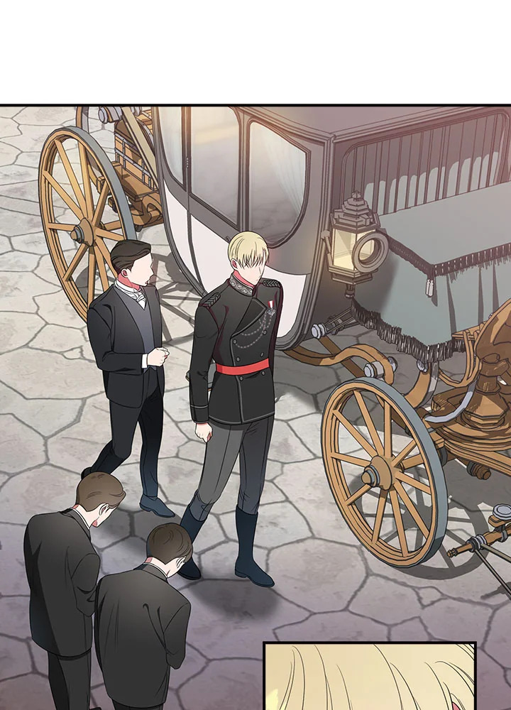 Duchess in the Glass House 5 30