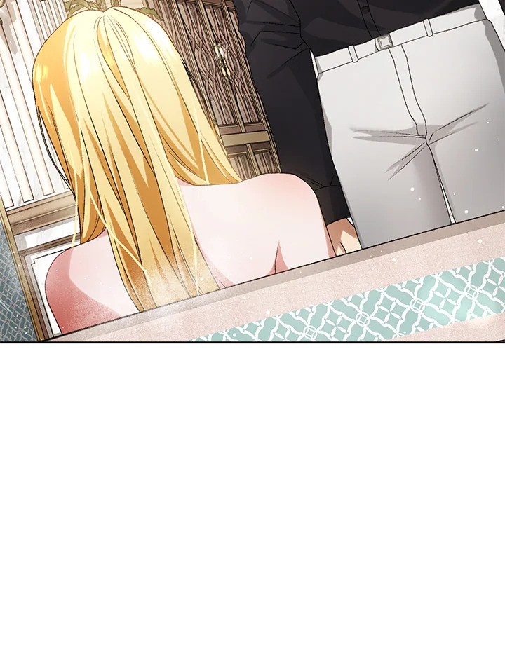 The Mistress Runs Away 8 035